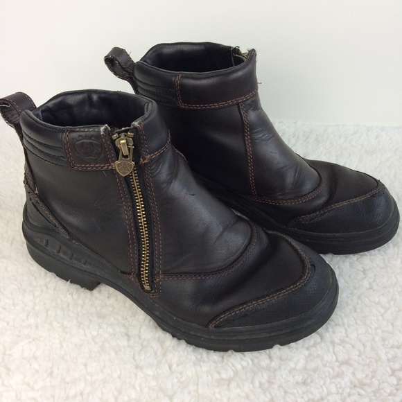 ariat barnyard zip